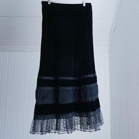 Y2k black velvet midi skirt - Picture 7 of 7